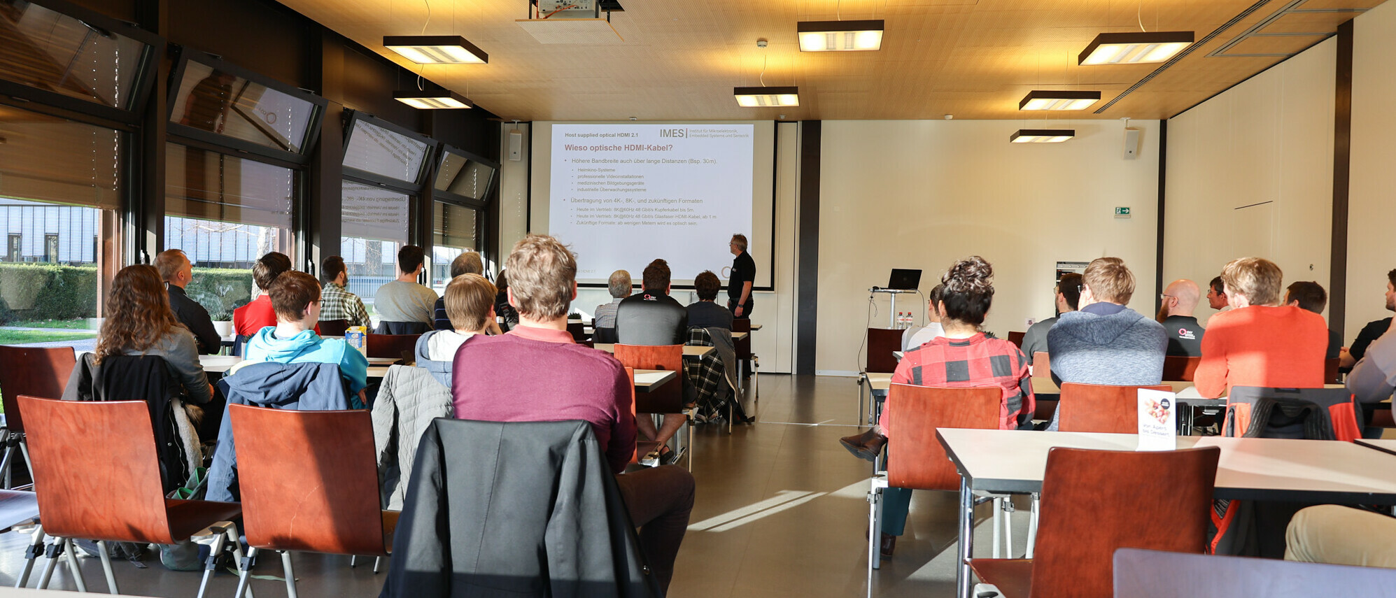 Das IMES hat mit den "IMES Lectures" eine neue Veranstaltungsreihe für die Mikroelektronik-, Embedded Systems- und Sensorik-Community ins Leben gerufen. 