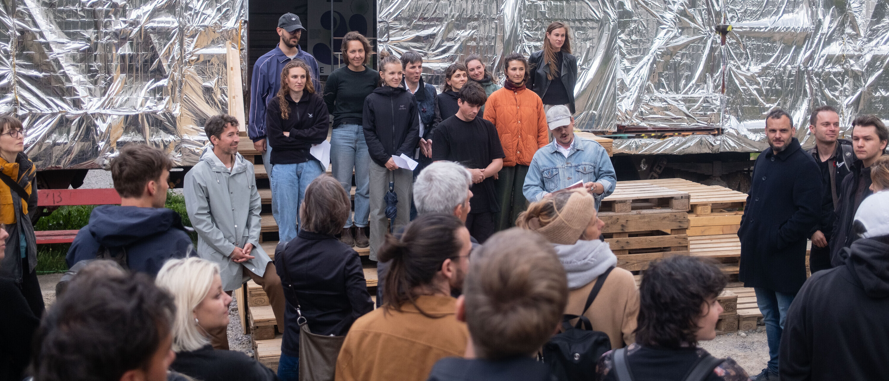 Studierende der Landschaftsarchitektur gestalten Brache Y in Zürich (Foto: Sven Sari-Schnyder)
