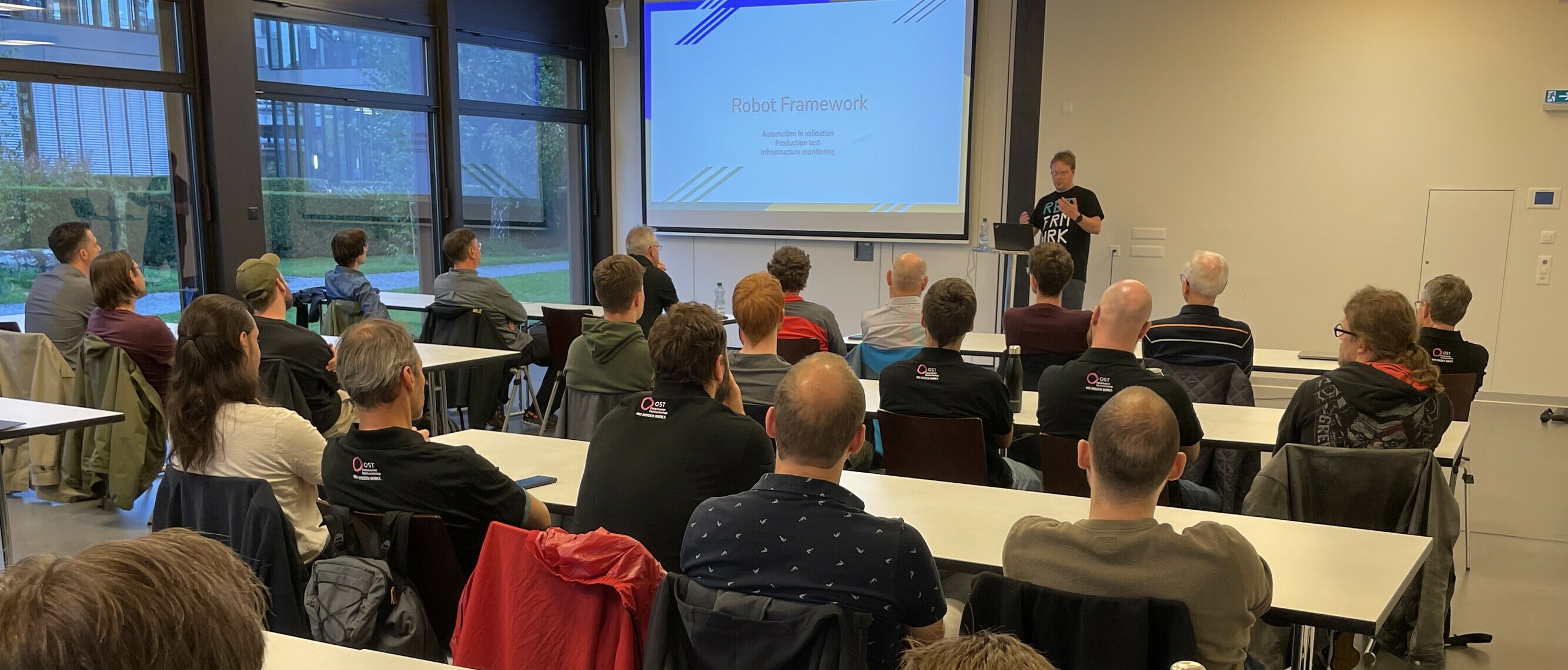 Franz Haas sprach als externer Gast an einer IMES Lecture Microelectronics.