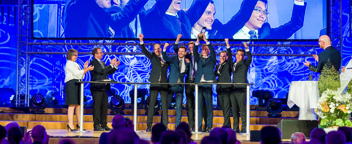 Winner team past WTT YOUNG LEADER AWARD