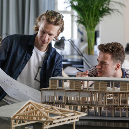 Nach dem Abschluss als Bachelor of Arts in Architektur